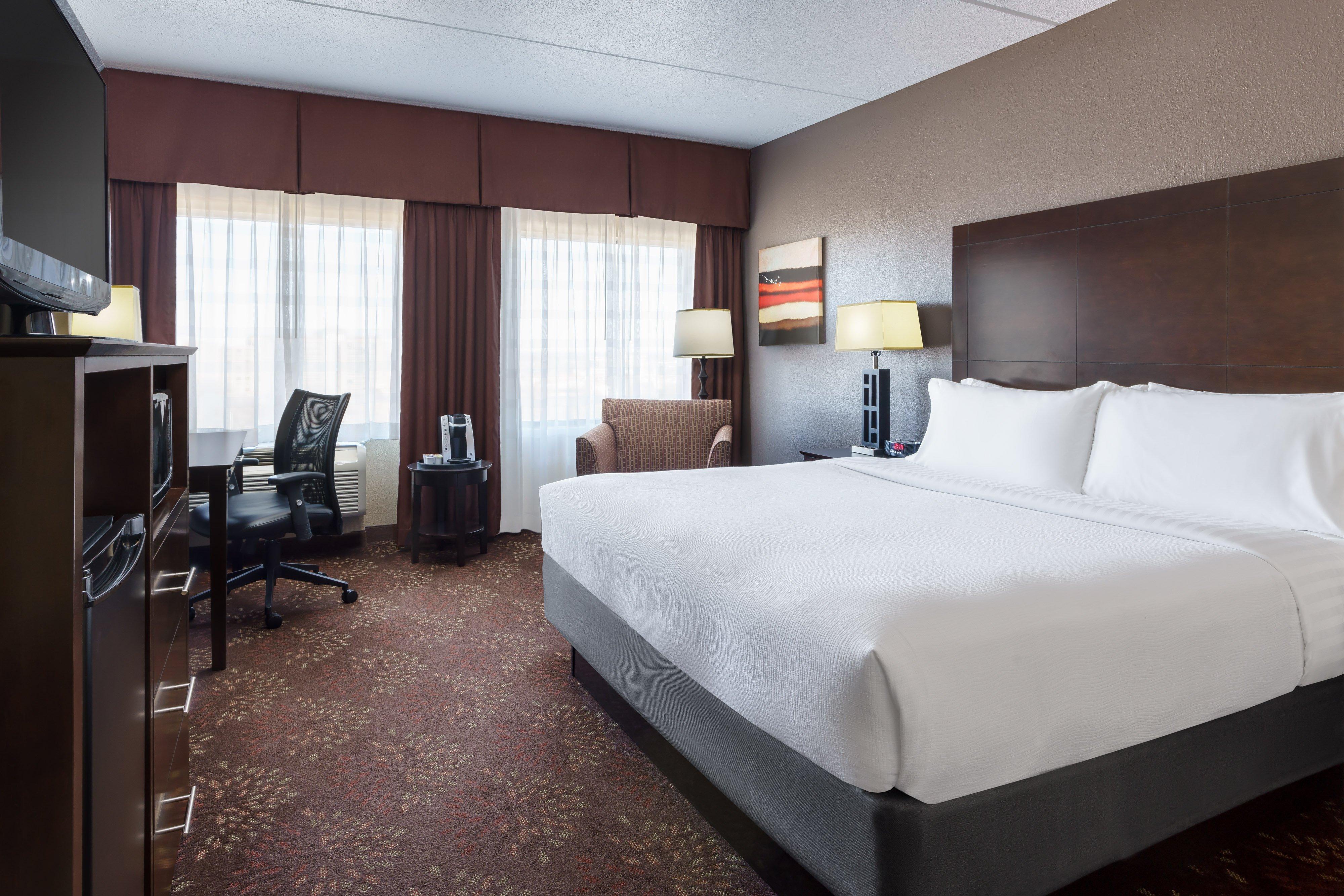Holiday Inn Charlotte University By Ihg Exterior photo