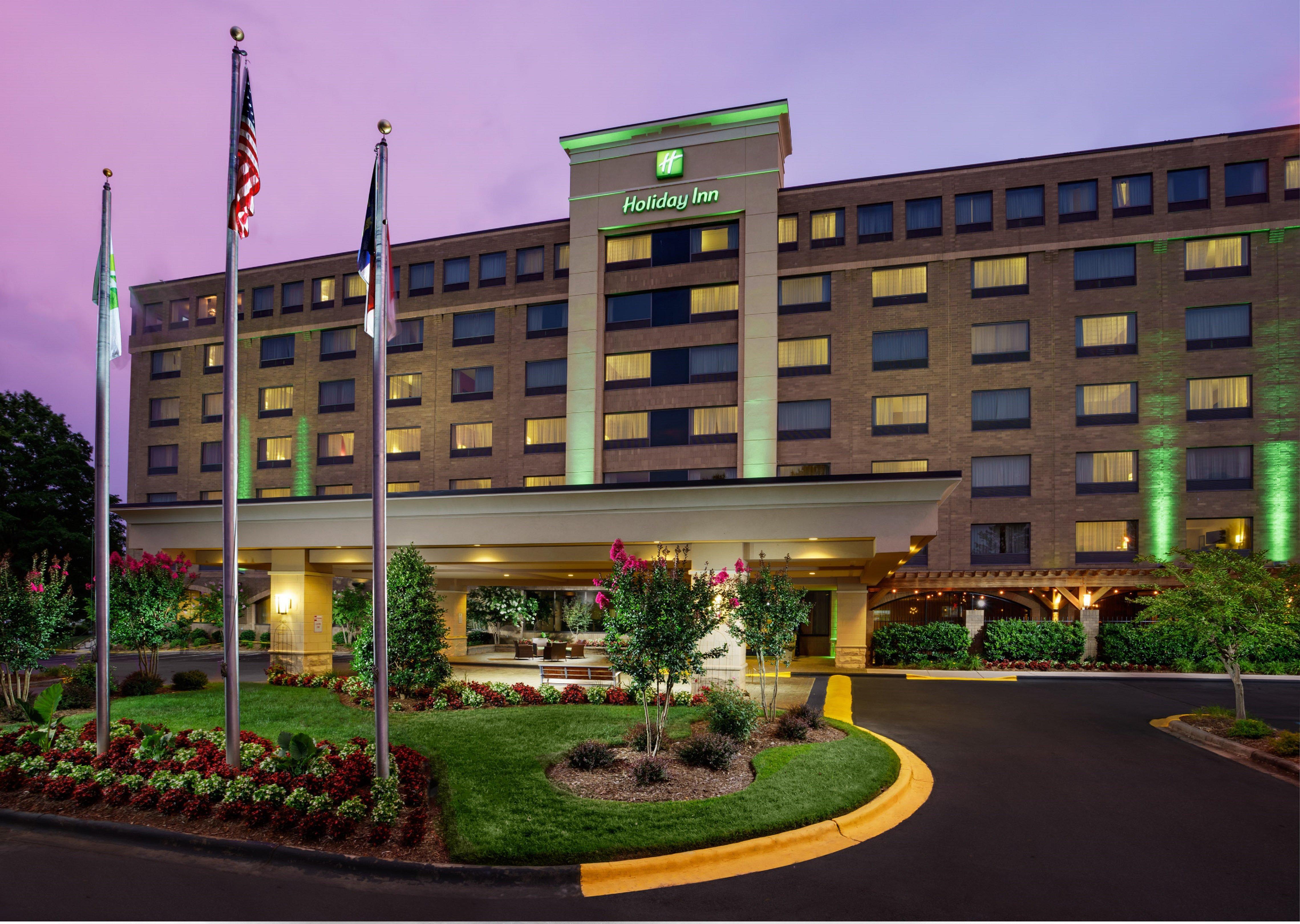 Holiday Inn Charlotte University By Ihg Exterior photo