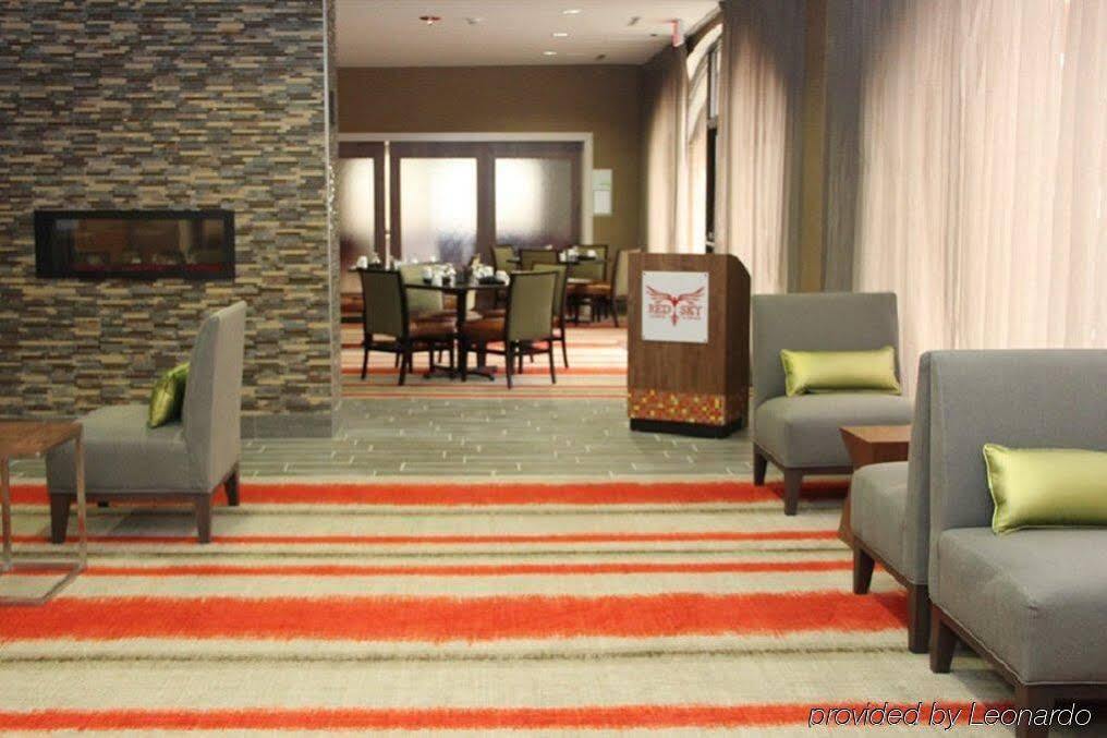 Holiday Inn Charlotte University By Ihg Exterior photo